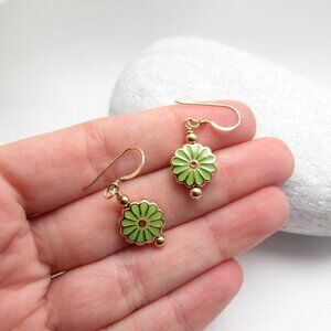 Daisy Flower earrings